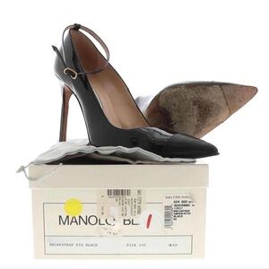 Manolo Blahnik BB 105mm Ankle Straps black pumps Size 40